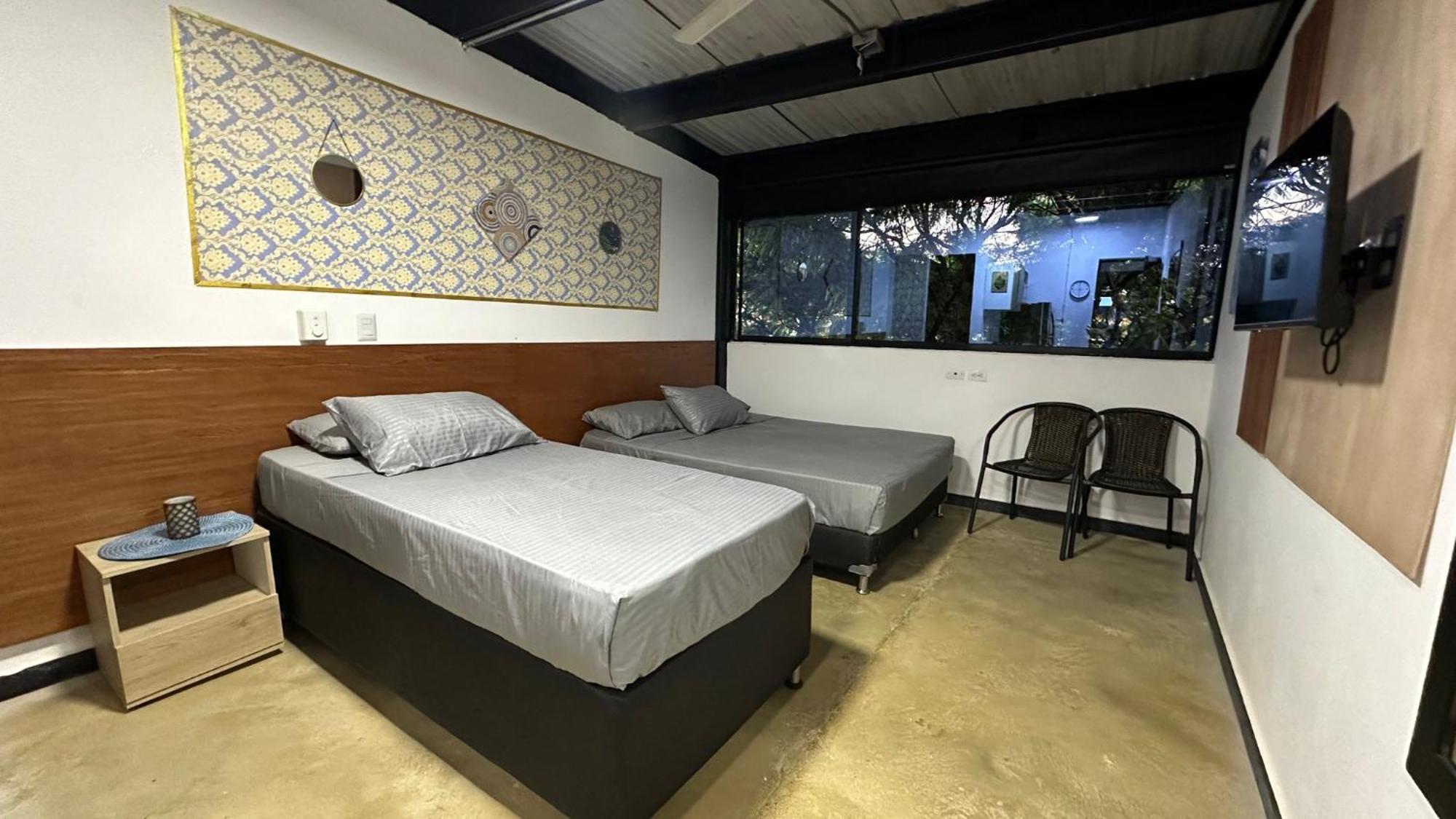 Malibu Loft Hotel ميديلين المظهر الخارجي الصورة
