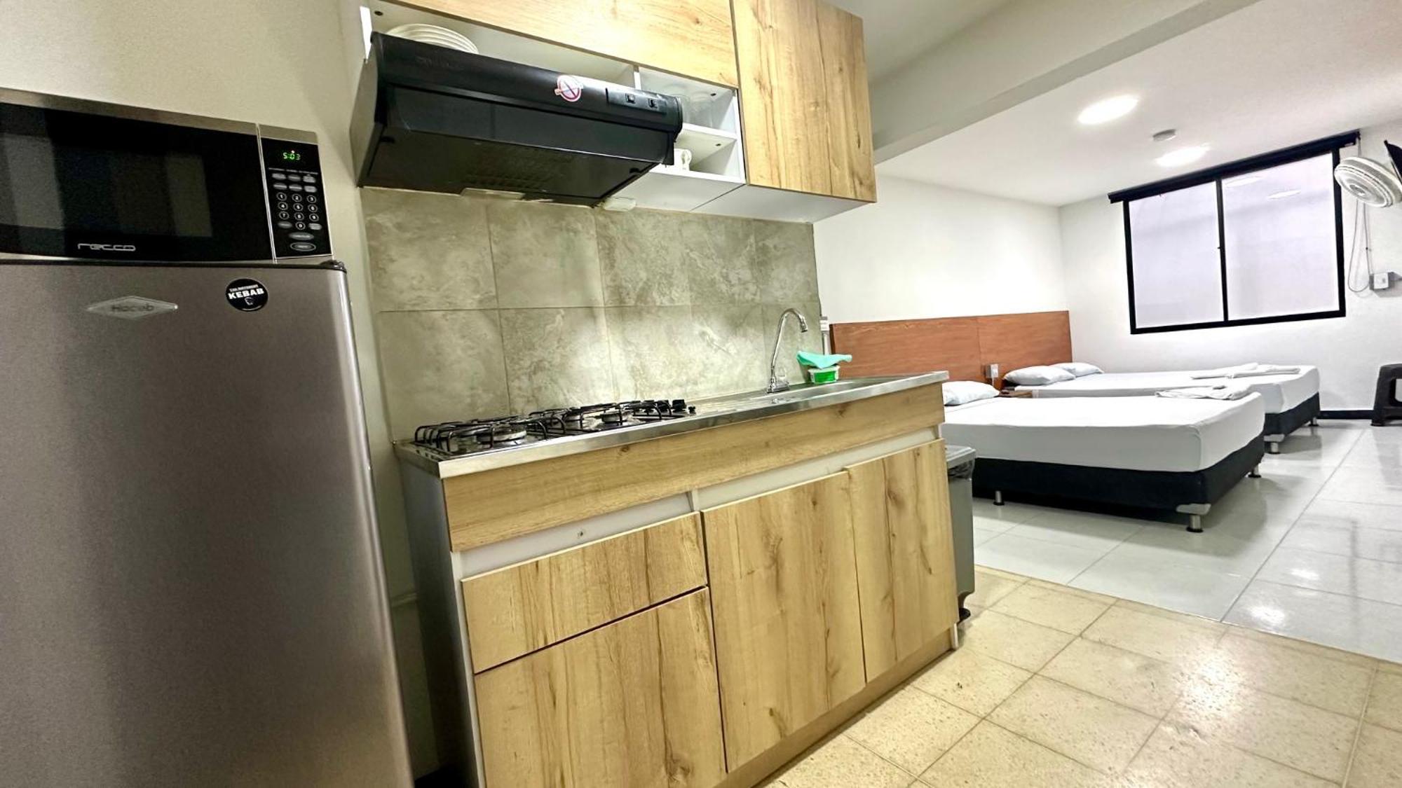 Malibu Loft Hotel ميديلين المظهر الخارجي الصورة